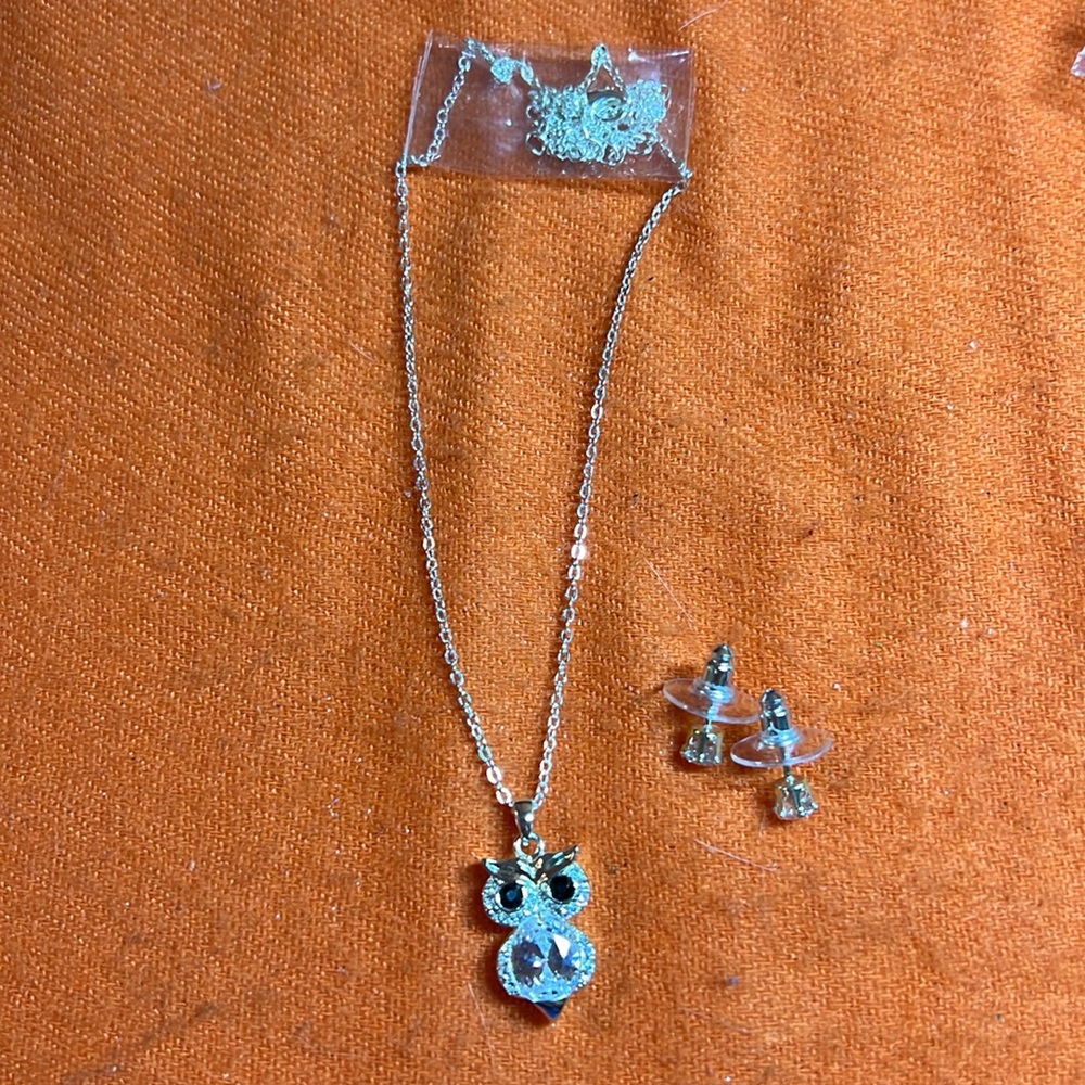 Necklace set